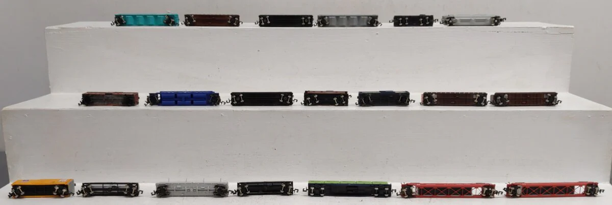 Atlas & Other N Scale Assorted Freight Cars [20] EX - Image 4
