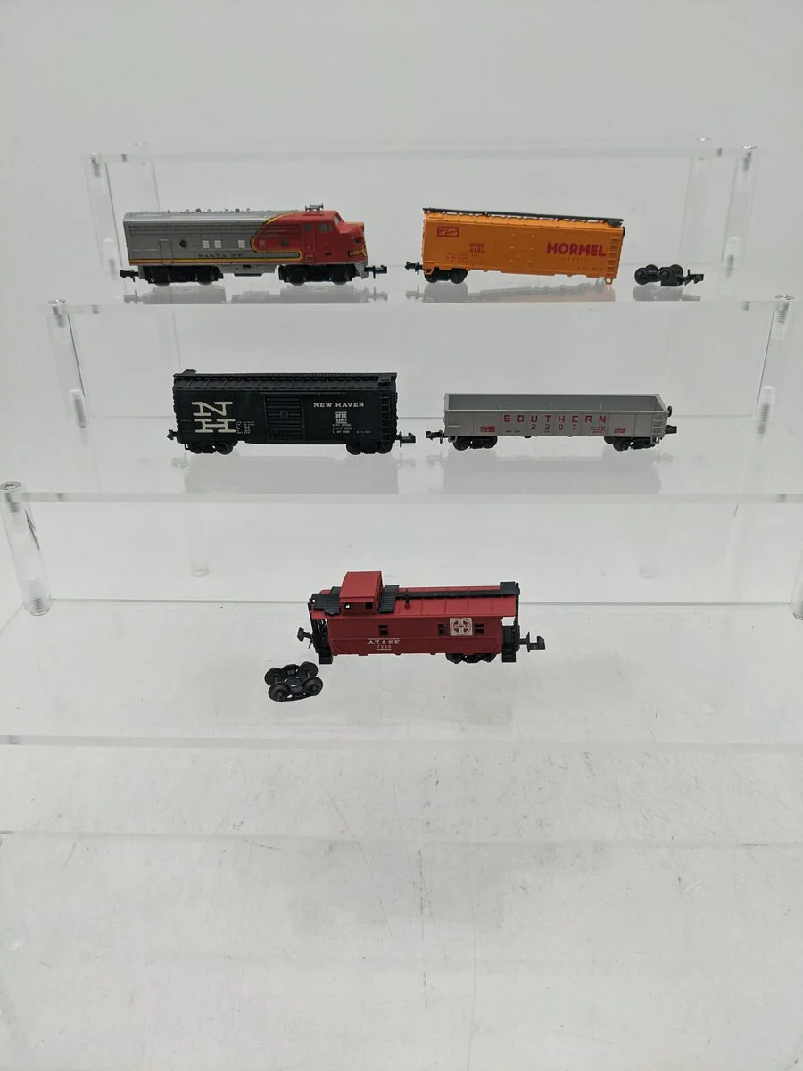 Aurora 4711 N Scale Santa Fe Postage Stamp Trains Set EX/Box - Image 3
