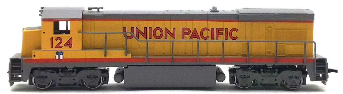 Bachmann 31102 HO Union Pacific B23-7 Diesel-Powered Locomotive #124 EX/Box - Image 2