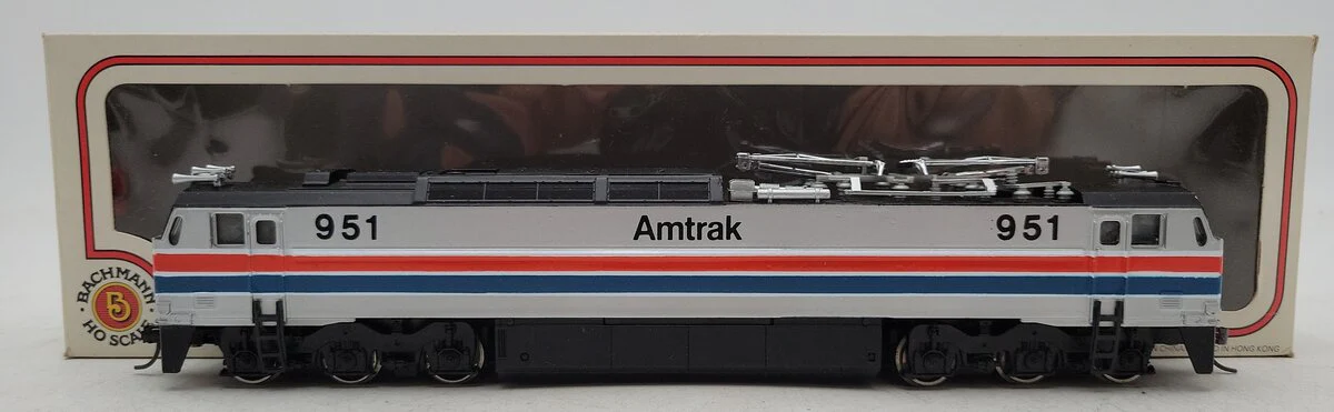 Bachmann 41-655-05 HO Amtrak E60CP Electric Locomotive #951 LN/Box