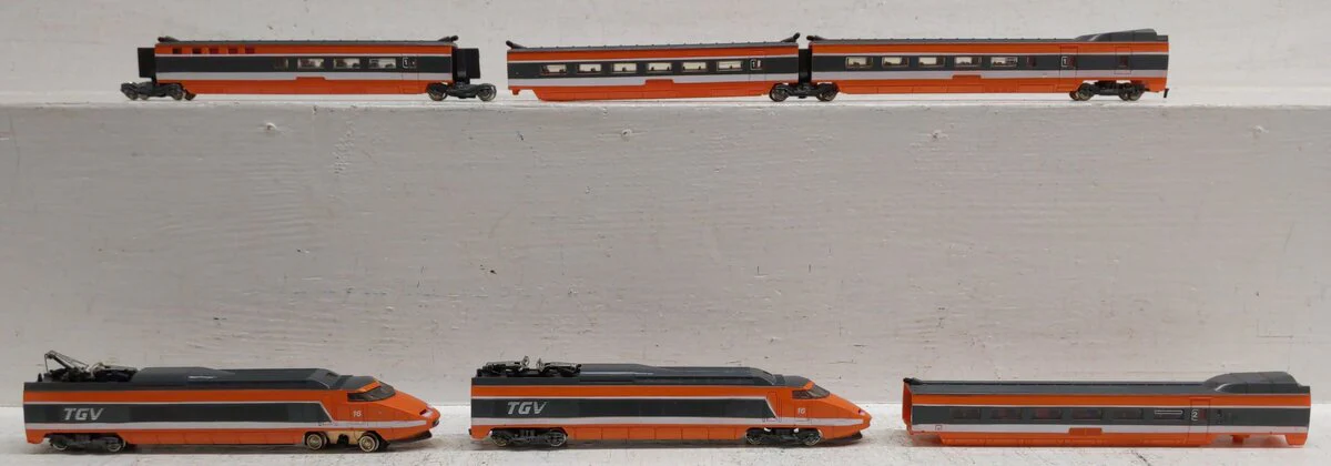 Bachmann 51-4001 French TGV N Gauge Electric Starter Train Set- Cars Only VG - Image 2