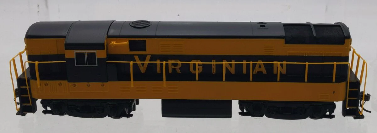 Bachmann 64130 Virginian H16-44 Diesel Locomotive NIB - Image 5