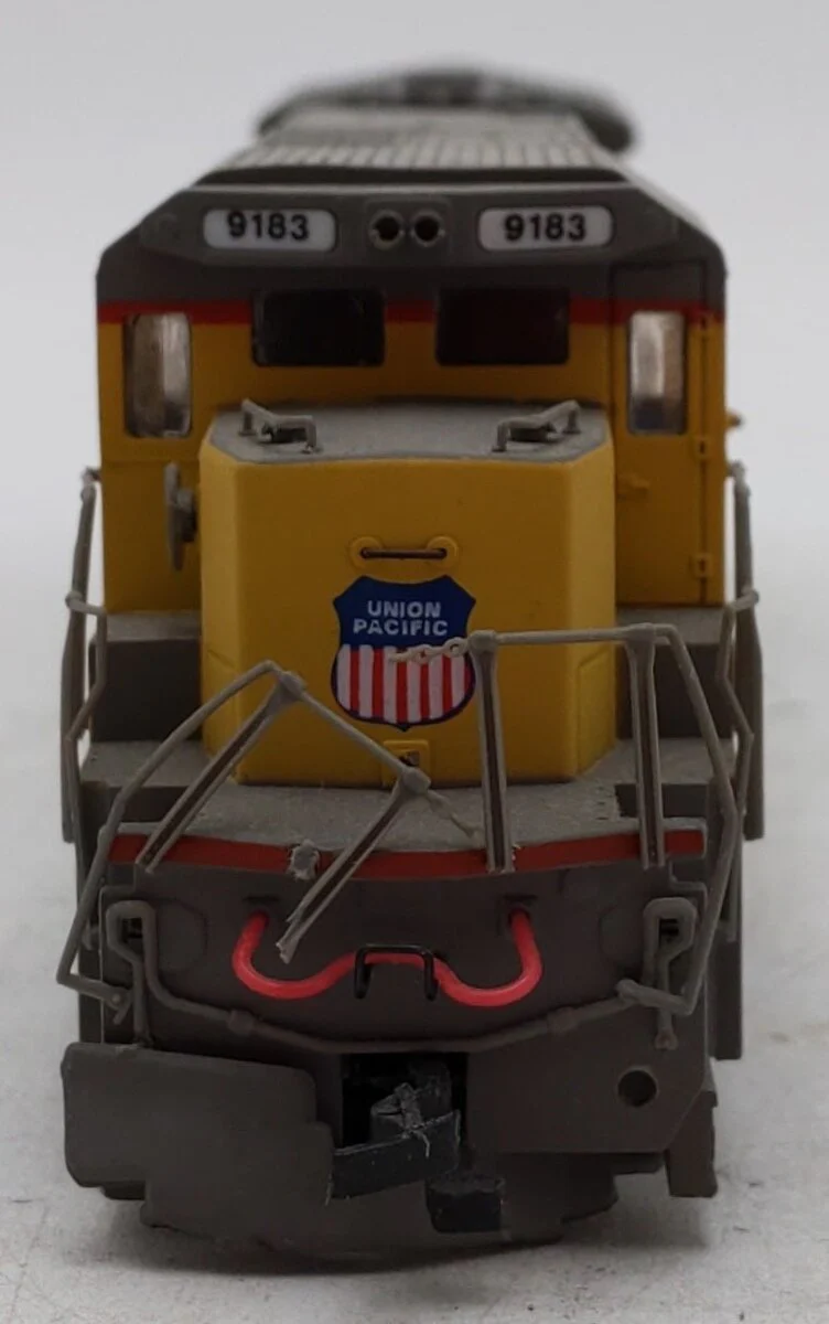 Bachmann 85002 HO Union Pacific Dash 8 40C Diesel Locomotive #9183 VG/Box - Image 4