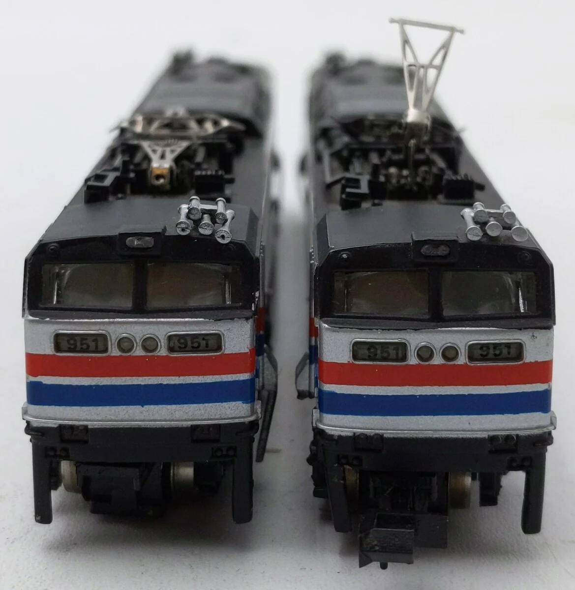 Bachmann 951 N Scale Amtrak E60CP Electric Locomotives [2] VG - Image 6