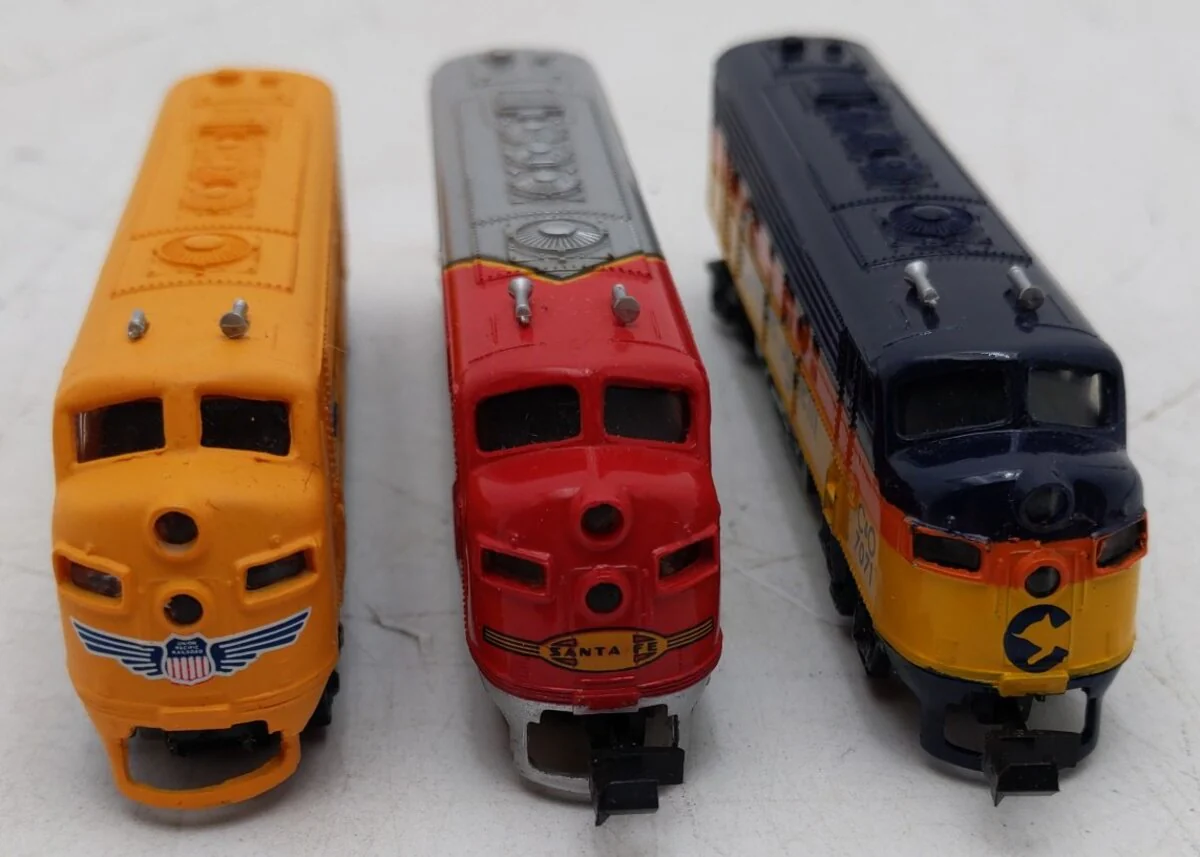 Bachmann N Scale Diesel Locomotives: #215, 514, & 7071 [3] EX - Image 5