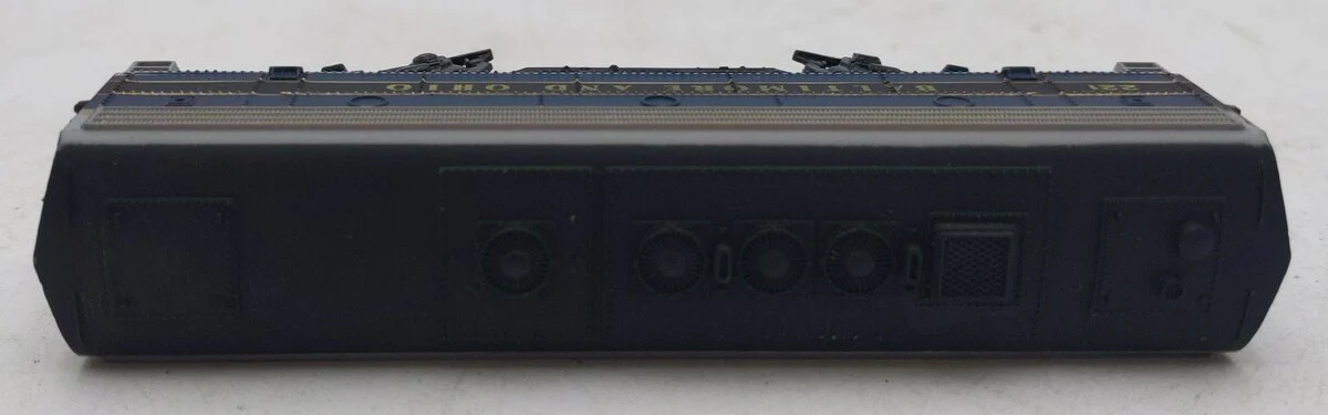 Bachmann N Scale F-9 B Unit Baltimore & Ohio Dummy Locomotive #221 EX/Box - Image 3