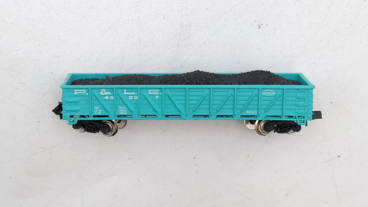 Bachmann N Scale Pittsburgh & Lake Erie Outside Brace Gondola #43227 LN