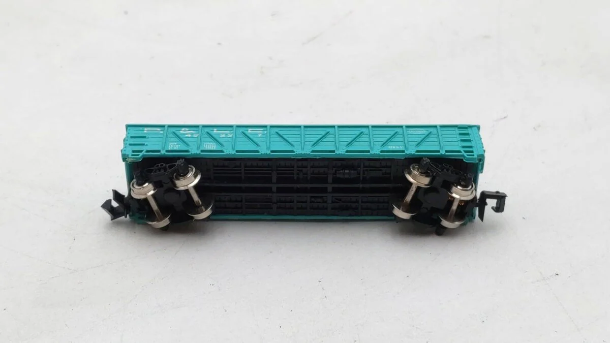 Bachmann N Scale Pittsburgh & Lake Erie Outside Brace Gondola #43227 LN - Image 2
