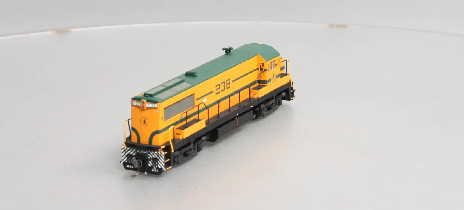Bowser 23377 HO Scale MEC RTR GE U25B Diesel Locomotive #238 LN/Box - Image 5