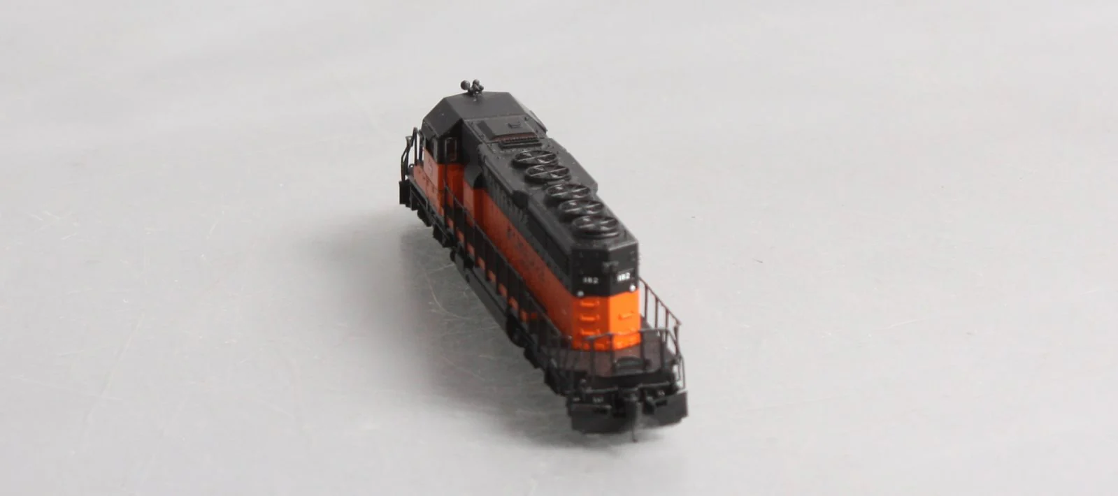 Broadway Limited 6200 N Milwaukee EMD SD40-2 Diesel Locomotive DCC/Sound #182 LN/Box - Image 3
