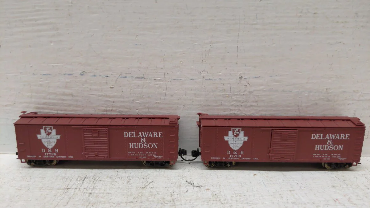Broadway Limited 7277 N Delaware & Hudson 40' Steel Boxcar (Pack of 2) LN/Box - Image 2