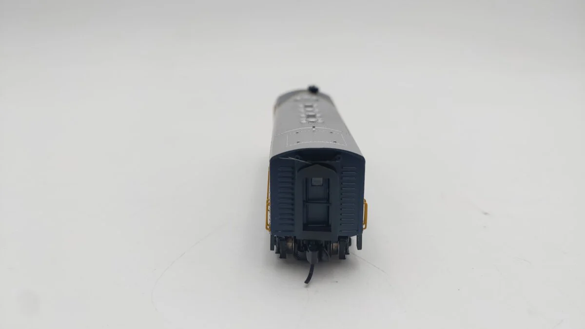Broadway Limited 7764 N ATSF EMD F7A Diesel Locomotive w/Sound/DC/DCC #335 EX/Box - Image 5