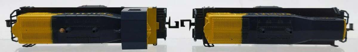 Con-Cor 0001-005002 N ATSF Powered & Nonpowered Diesel Locomotive Set #1245 EX/Box - Image 3