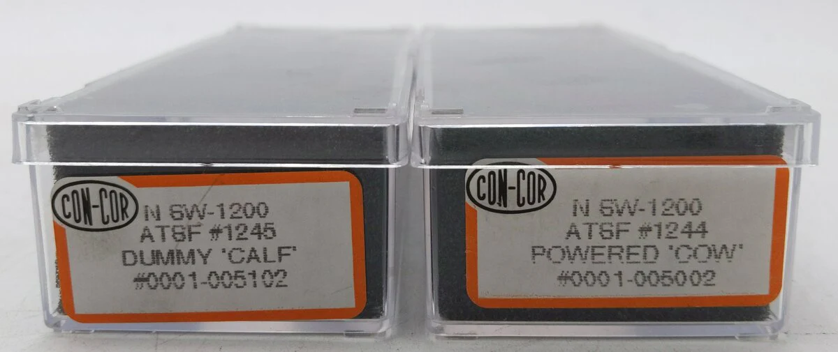 Con-Cor 0001-005002 N ATSF Powered & Nonpowered Diesel Locomotive Set #1245 EX/Box - Image 7