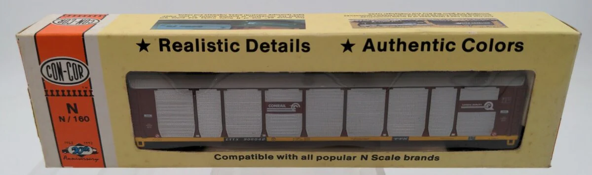 Con-Cor 0001-603014(3) N Scale Q Conrail Tri Level Auto Rack Car Road # 906042