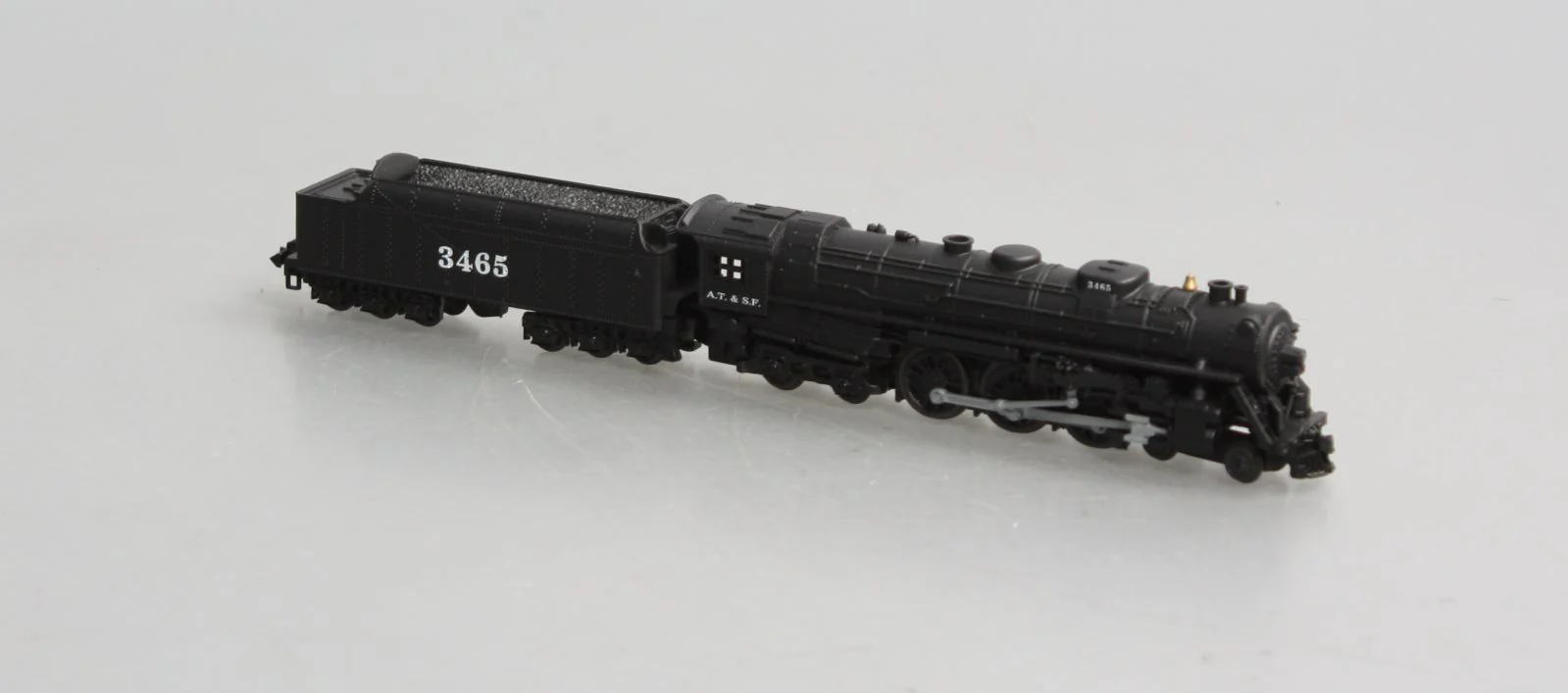 Con-Cor 001-003002 N Scale Santa Fe J3a 4-6-4 Steam Locomotive and Tender #3465 LN/Box - Image 7