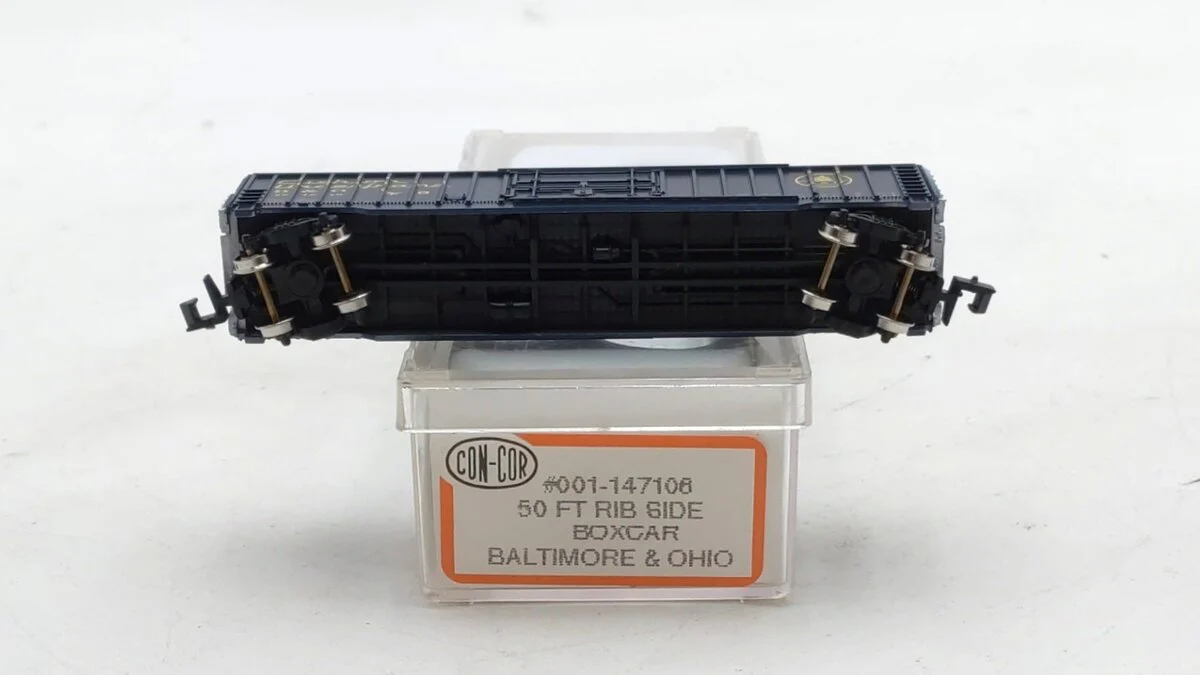 Con-Cor 001-147106 N Scale Chesapeake & Ohio 50' Rib Side Boxcar #481216 LN/Box - Image 2