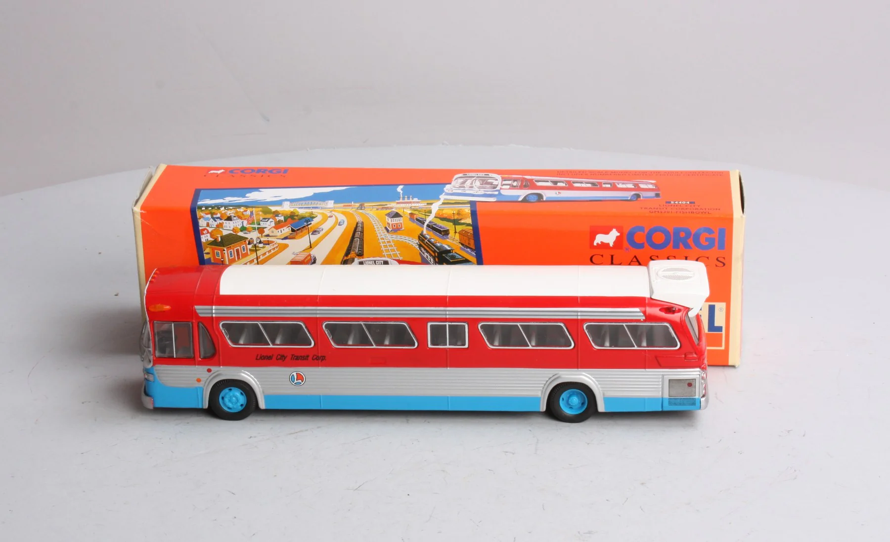 Corgi 54404 1:50 Lionel Classics City Transit Corporation Fishbowl Coach LN/Box