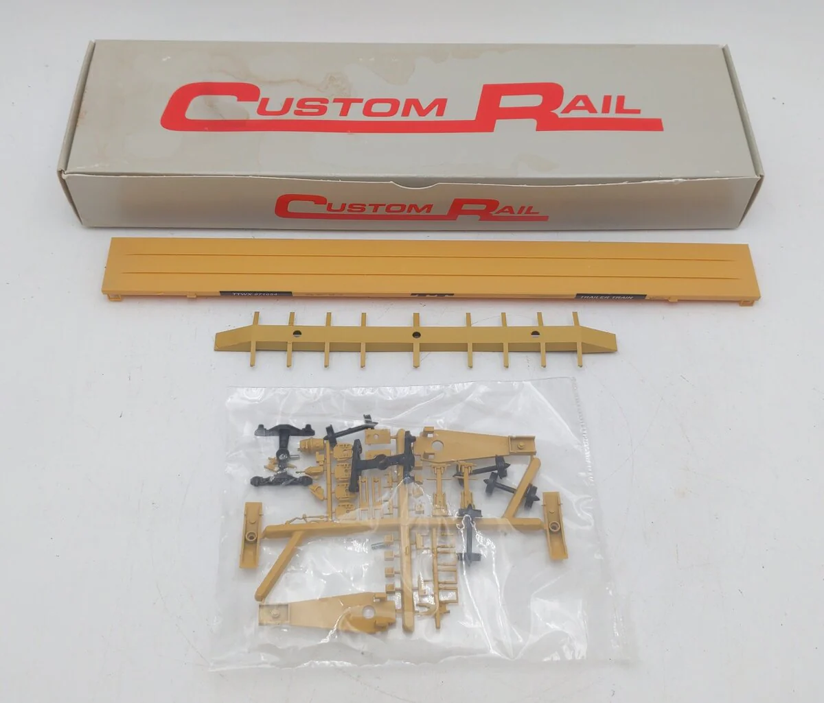 Custom Rail 4130 HO Scale TTWX Yellow #5 89'4" Utility Flatcar Kit LN/Box