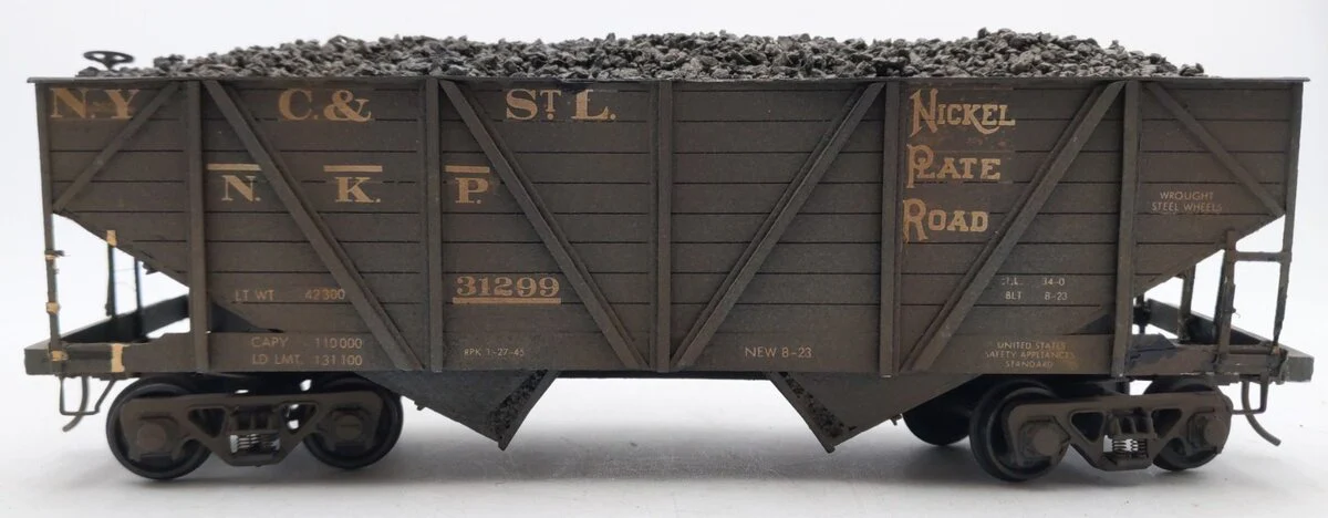 Custom Weathered O Scale Nickel Plate Road Wooden 2-Bay Hopper #31299 [2-Rail] VG - Image 3
