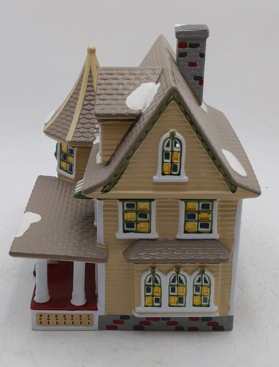 Dept 56 5143-8 "Snow Village" Illuminated Ceramic "The Doctors House" LN - Image 5