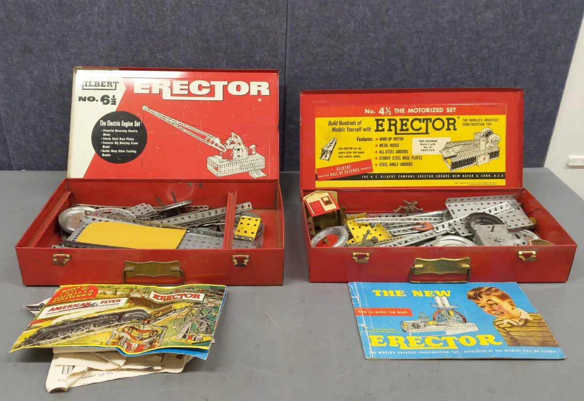 Erector  & 4 1/2 Vintage Electric Engine Set & The Motorized Set [2] VG - Image 2