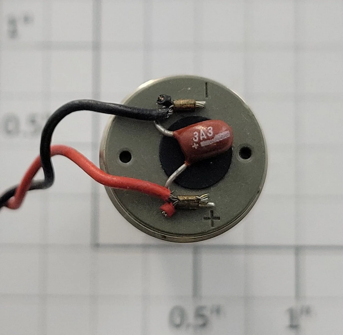 Escap M 11 114 5 12-Volt Can Motor with Worm Gear Shaft - Image 3