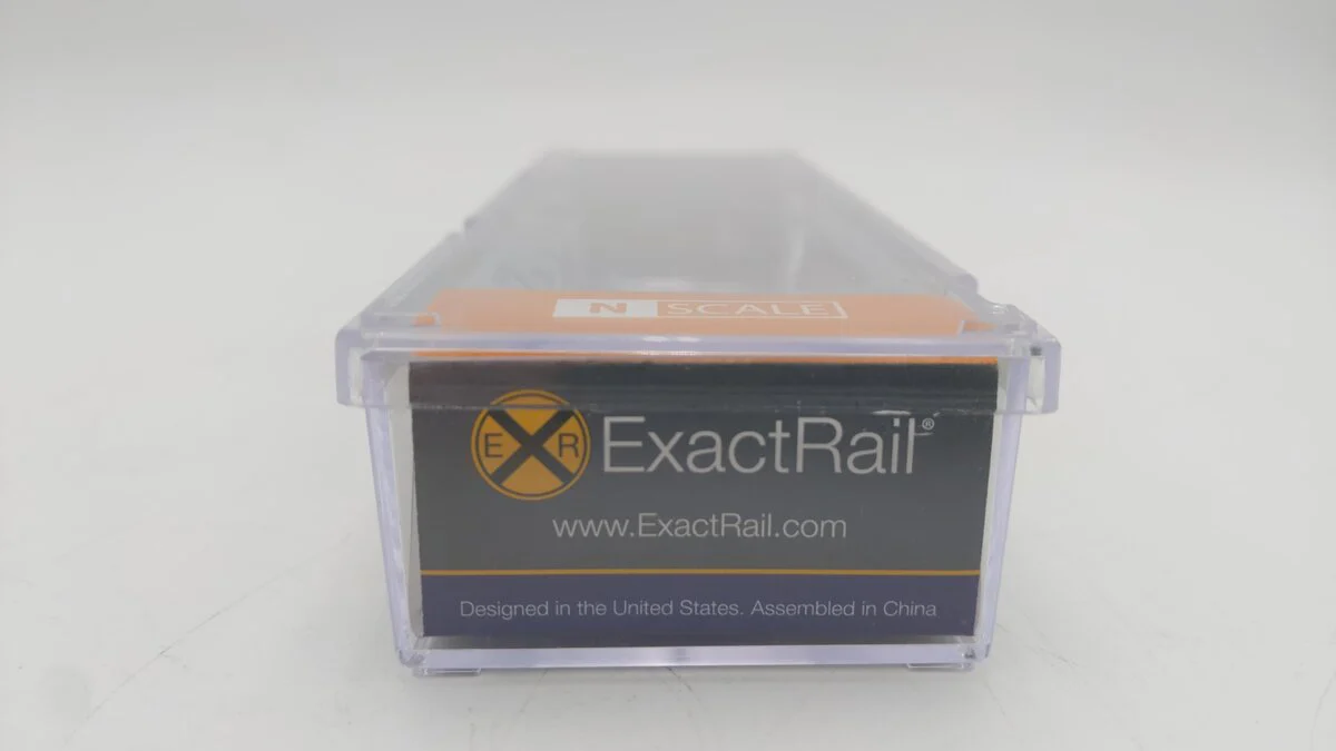 ExactRail EN-53019-3 N Scale Far-Mar Co. Covered Hopper Car #13 LN/Box - Image 7