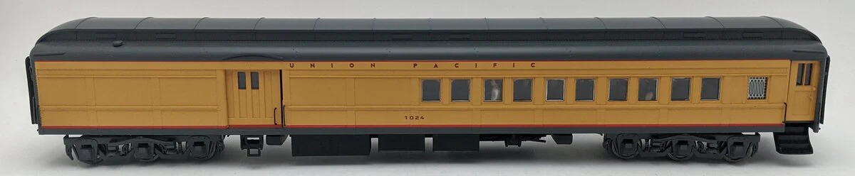 Golden Gate Depot O Union Pacific Heavy Weight Combine Car #1024 (2-Rail) EX/Box - Image 2