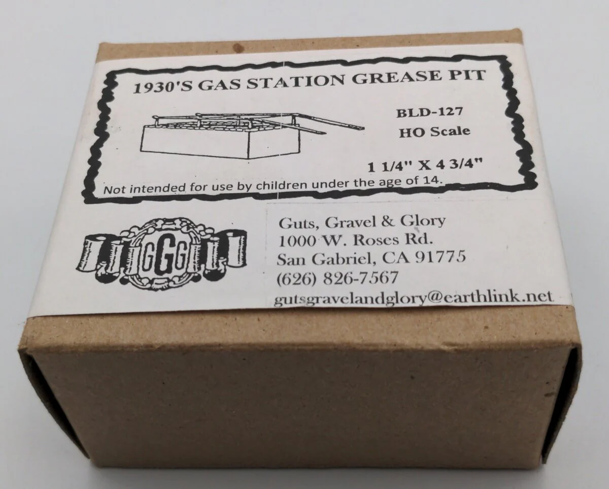 Guts, Gravel & Glory RR Supply 127 1930's gas st grease pit