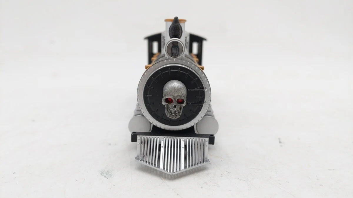 Hawthorne Village 14-01688-001 HO Scale Train Of Doom Express Locomotive EX - Image 2