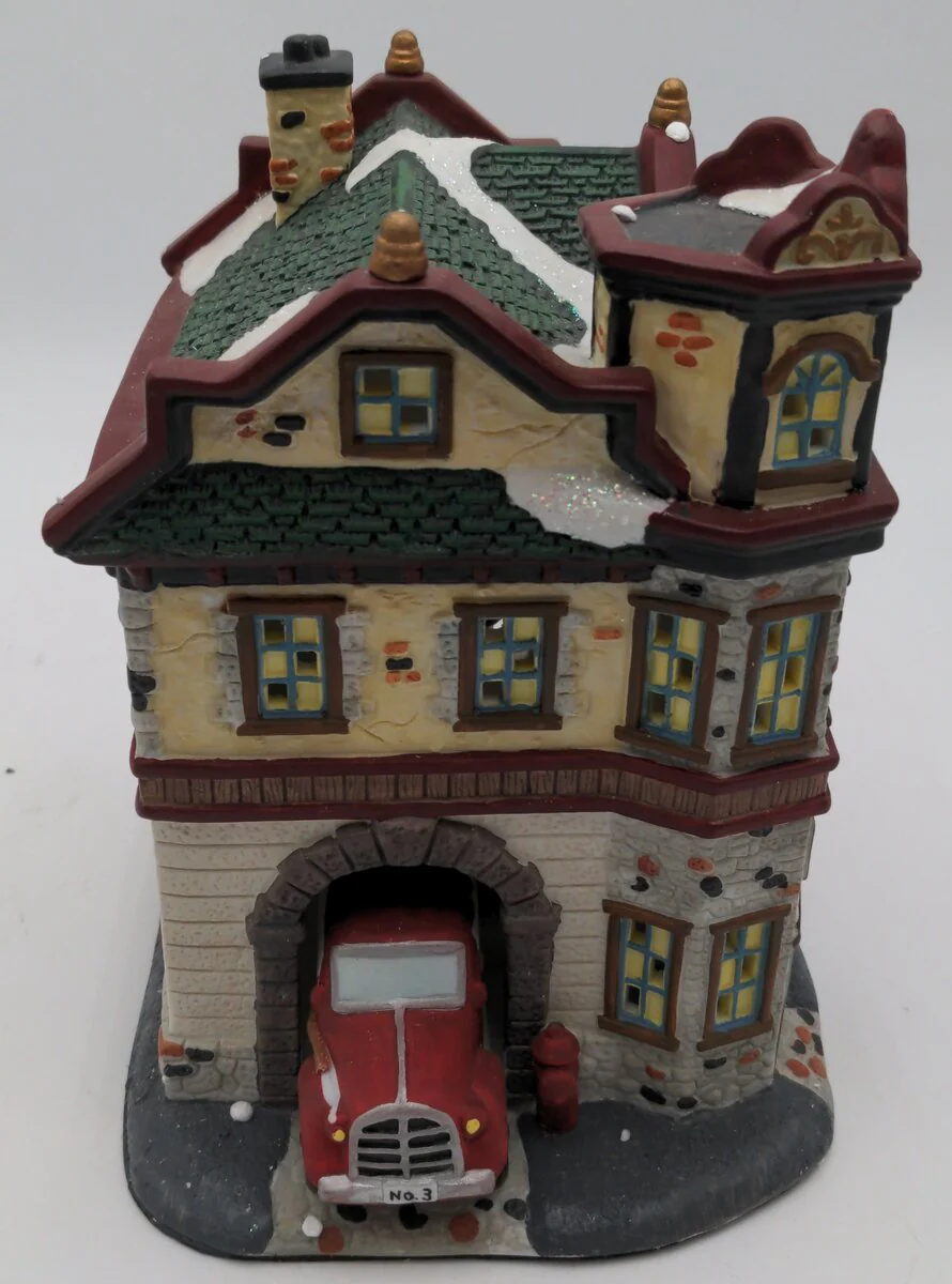 Holiday Express Porcelain Fire Station EX - Image 3