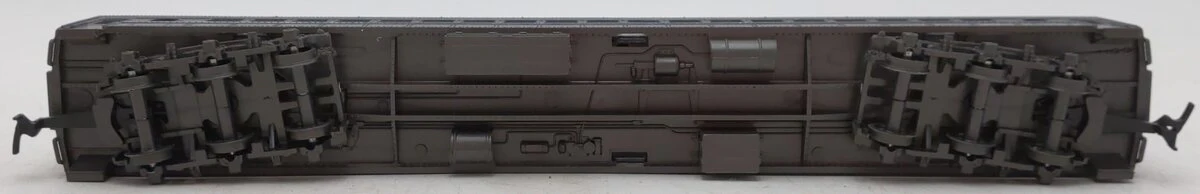 IHC 2688 HO Scale Union Pacific Coach #250 LN/Box - Image 5