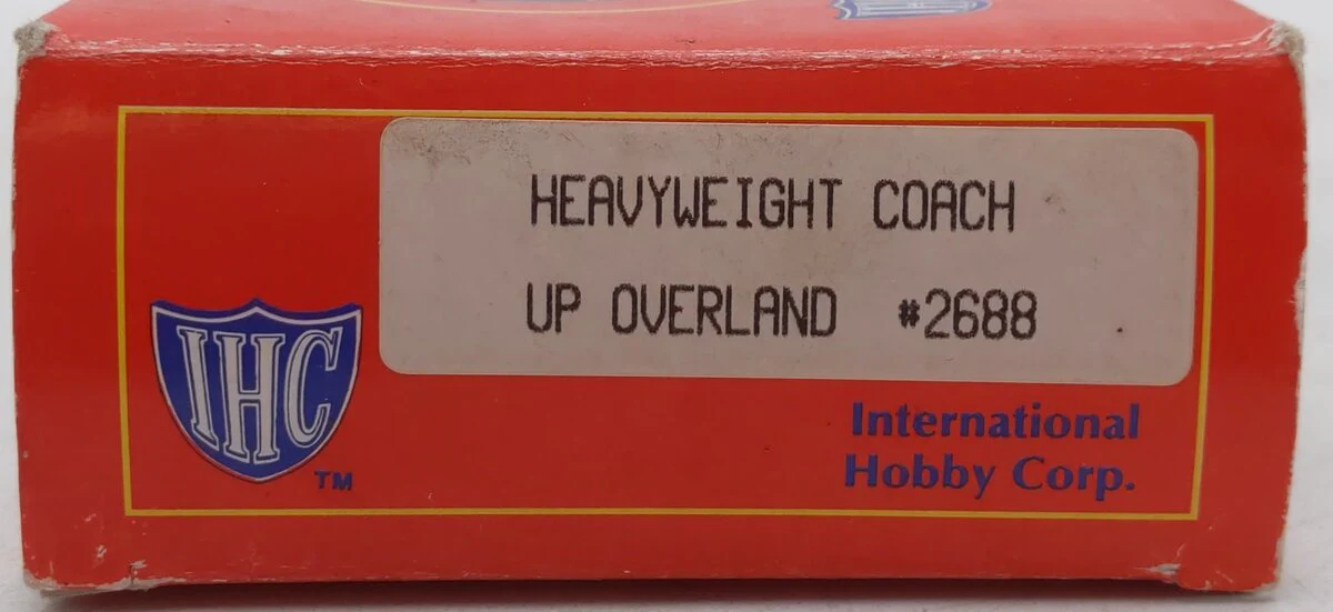 IHC 2688 HO Scale Union Pacific Coach #250 LN/Box - Image 6