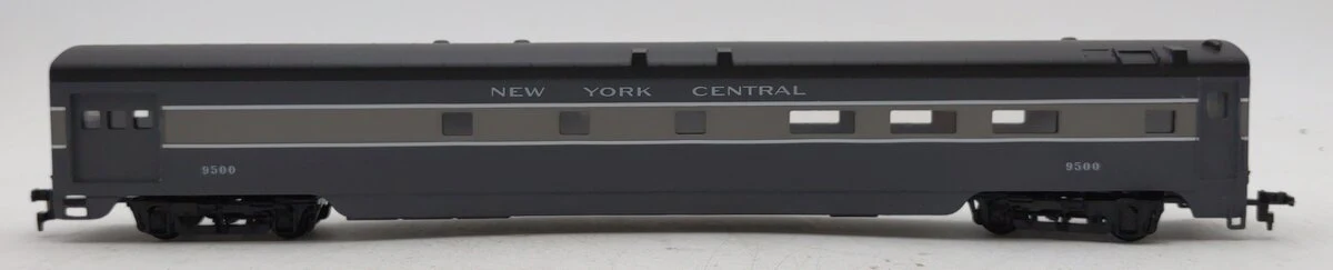 IHC 48204 HO Scale NYC Smooth Side Combine Car #9500 LN/Box - Image 2