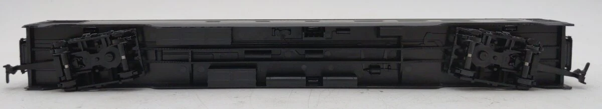 IHC 48204 HO Scale NYC Smooth Side Combine Car #9500 LN/Box - Image 4