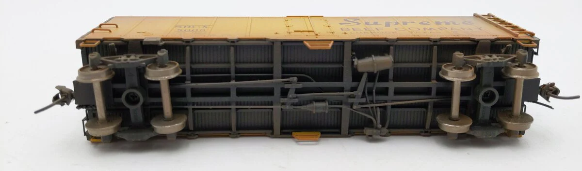 InterMountain 45528-14 HO Scale SBCX Class R-40-23 Reefer Car Weathered #5008 LN/Box - Image 3