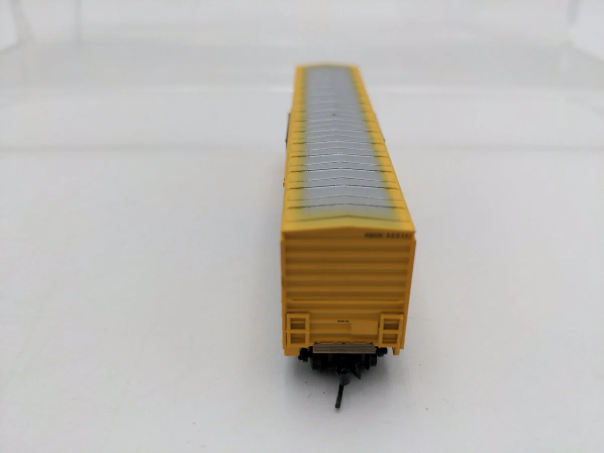 InterMountain 67509-17 N Scale Rail box Box Car #32211 LN/Box - Image 6