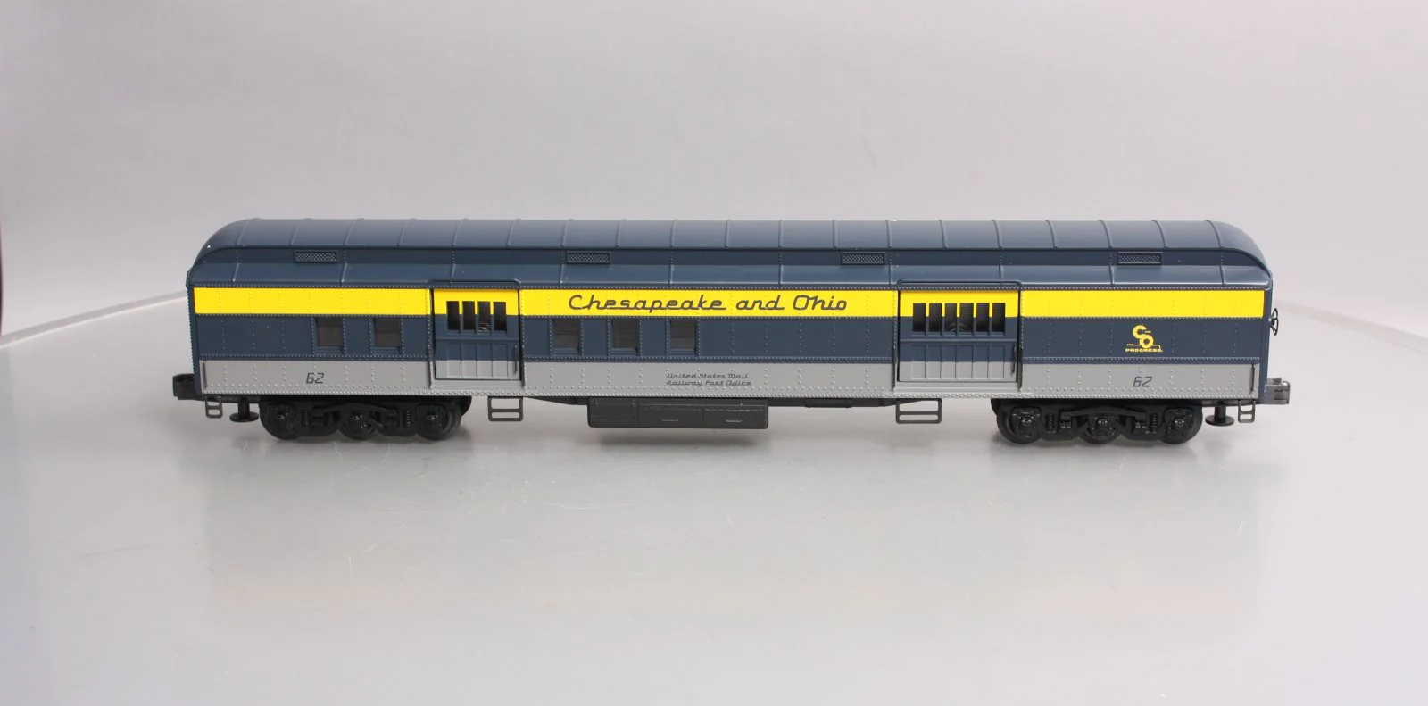K-Line K4415-0062 O Chesapeake & Ohio U.S. Mail Heavyweight 18" RPO Car #62 LN/Box - Image 2