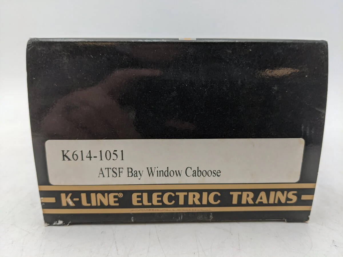 K-Line K614-1051 Atchison Topeka & Santa Fe Bay Window Caboose EX/Box - Image 7