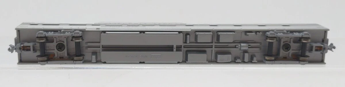 Kato 106-055 N Scale California Zephyr Silver Club Dome Passenger Car EX - Image 4