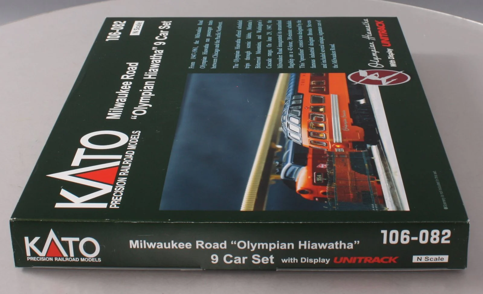 Kato 106-082 N Milwaukee Road Olympian Hiawatha Passenger Car Set (Set of 9) LN/Box - Image 2