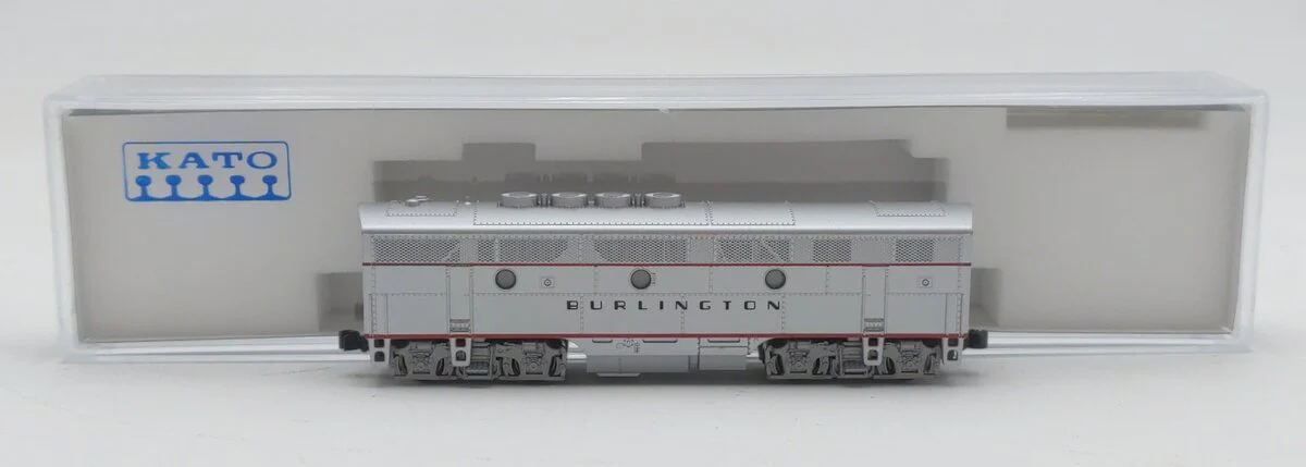 Kato 176-1307 CB&Q/CA Zephyr F3B Powered B Unit EX/Box