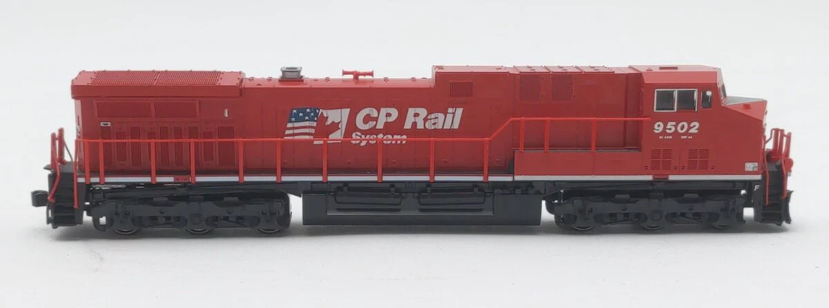 Kato 176-7211 N CP AC4400CW Diesel Locomotive #9502 VG/Box - Image 2