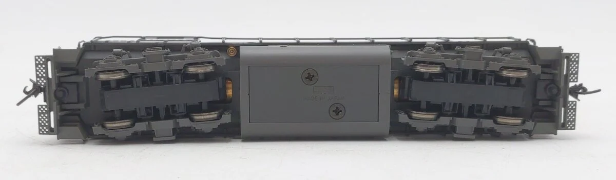 Kato 37-02C HO Scale Southern Pacific EMD GP35 Diesel Locomotive #6531 VG/Box - Image 3