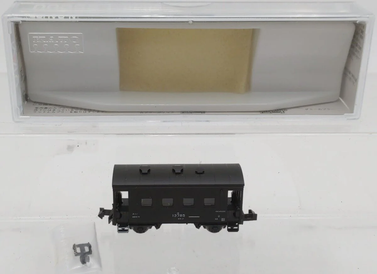 Kato 8046-1 N Scale Yo5000 Caboose #13785 LN/Box