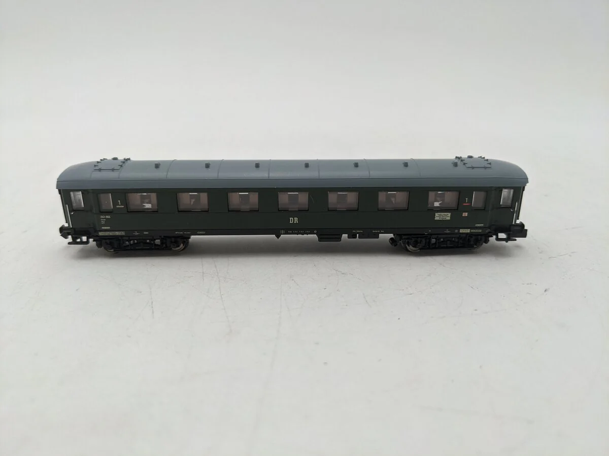 Kato N Scale Deutsche Reichsbahn Passenger Car EX/Box - Image 2