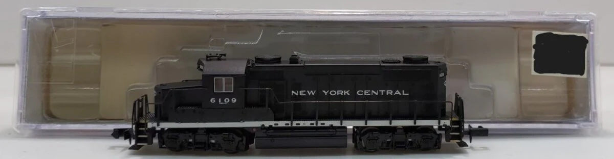 Life Like 7092 N Scale NYC GP-20 Diesel Loocmotive #6109 LN/Box
