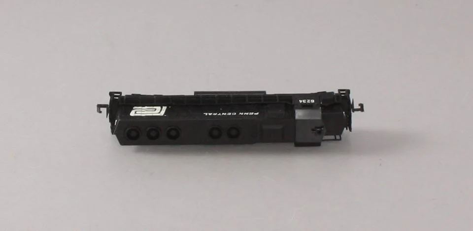 Life Like S779C N Penn Central SD-45 Diesel Locomotive LN/Box - Image 10