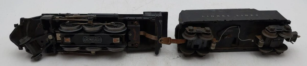Lionel 1666 Vintage O 2-6-2 Die-Cast Steam Locomotive & Tender VG - Image 4